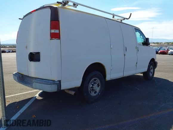 2013 Chevrolet Express Cargo with VIN 1GCWGFBAXD1141656, listed as a IAAI auction lot 42662481 with 172,881 mi miles and . Bid and sale history available at DreamBid. Image 4.