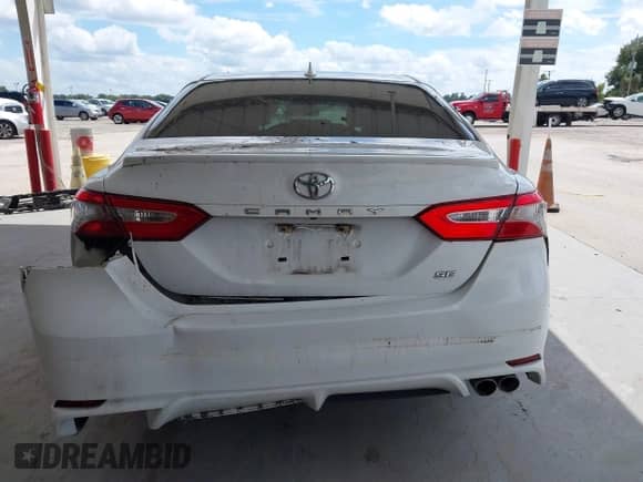 2019 Toyota Camry LE с VIN 4T1B11HK9KU798832, выставлен на аукционе IAAI как лот 43198815 с пробегом 85 282 миль миль и . История ставок и продаж доступна на DreamBid. Изображение 16.