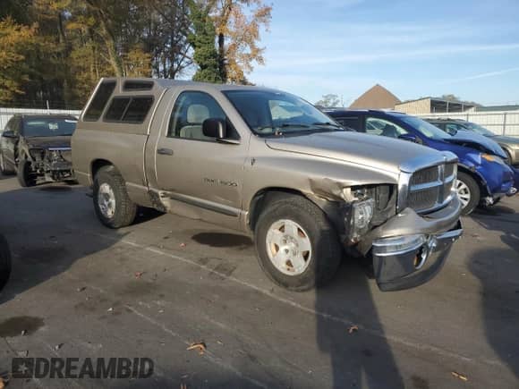 2004 Dodge 1500 ST z VIN 1D7HA16N74J284404, wystawiony jako Copart lot #78071324 z przebiegiem 110 655 mil mil oraz Szkoda całkowita • Salvage title. Historia ofert i sprzedaży dostępna na DreamBid. Obrazek 4.