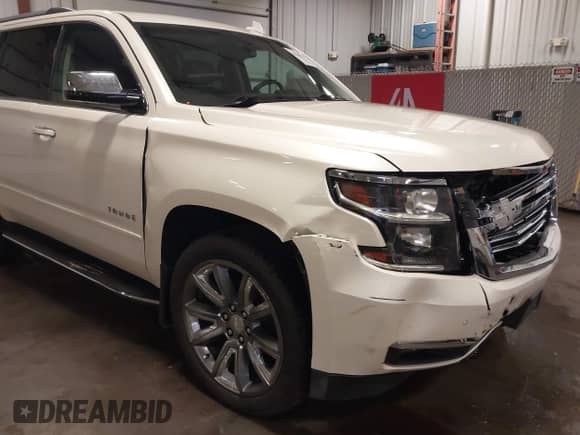2015 Chevrolet Tahoe LTZ с VIN 1GNSKCKC9FR667169, выставлен на аукционе IAAI как лот 42766762 с пробегом 150 110 миль миль и . История ставок и продаж доступна на DreamBid. Изображение 19.