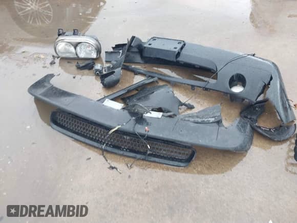 2013 Dodge Challenger R/T with VIN 2C3CDYBTXDH513902, listed as a IAAI auction lot 41444892 with 79,776 mi miles and . Bid and sale history available at DreamBid. Image 19.