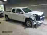 2019 Chevrolet Silverado 1500 Work Truck z VIN 2GCVKNEC6K1243383, wystawiony jako Copart lot #66944905 z przebiegiem 97 658 mil mil oraz Szkoda całkowita • Salvage title. Historia ofert i sprzedaży dostępna na DreamBid. Obrazek 4.