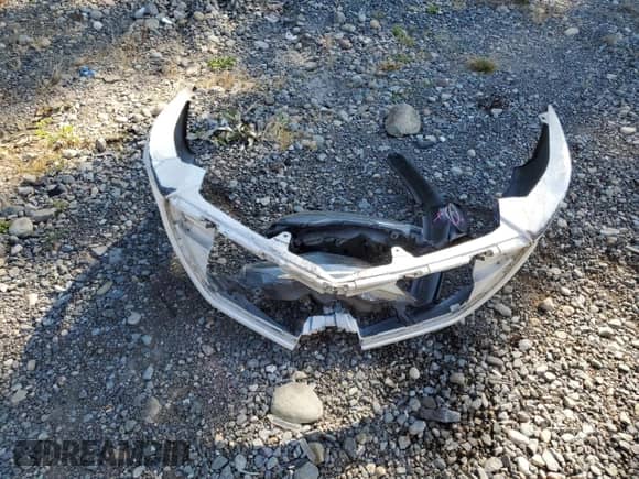 2019 Toyota Corolla L с VIN 5YFBURHE6KP923142, выставлен на аукционе Copart как лот 81446285 с пробегом 122 057 миль миль и Списание • Salvage title. История ставок и продаж доступна на DreamBid. Изображение 12.