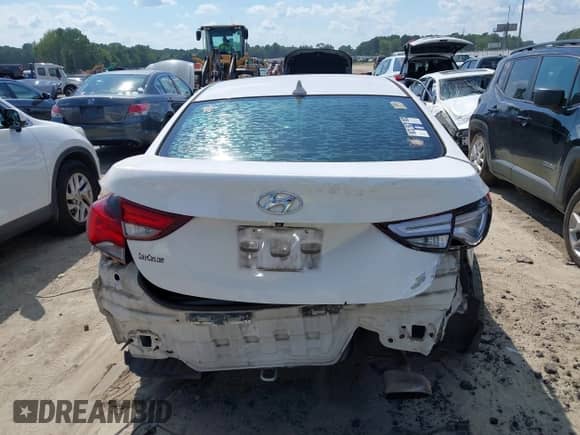 2015 Hyundai Elantra Sport с VIN KMHDH4AH9FU227092, выставлен на аукционе IAAI как лот 42867298 с пробегом 134 839 миль миль и . История ставок и продаж доступна на DreamBid. Изображение 17.