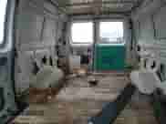 2002 Ford Econoline Cargo с VIN 1FTNE24L82HB20009, выставлен на аукционе Copart как лот 88262735 с пробегом 150 607 миль миль и Чистый • Clean title. История ставок и продаж доступна на DreamBid. Изображение 10.