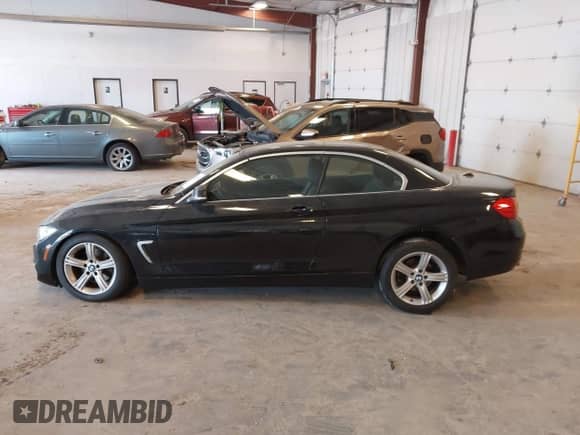 2015 BMW 4 Series 428i xDrive с VIN WBA3T1C51FP819792, выставлен на аукционе IAAI как лот 42367970 с пробегом 62 920 миль миль и . История ставок и продаж доступна на DreamBid. Изображение 14.