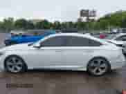 2018 Honda Accord Touring z VIN 1HGCV1F97JA144121, wystawiony jako IAAI lot #43073118 z przebiegiem 95 145 mil mil oraz . Historia ofert i sprzedaży dostępna na DreamBid. Obrazek 15.