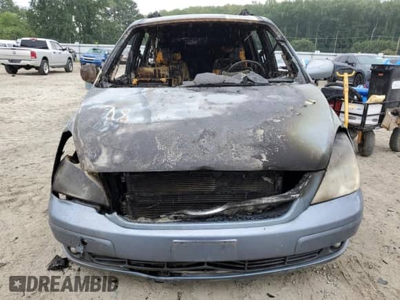 2007 Hyundai Entourage GLS с VIN KNDMC233576039832, выставлен на аукционе Copart как лот 67734965 с пробегом Не указан миль и Чистый • Clean title. История ставок и продаж доступна на DreamBid. Изображение 5.