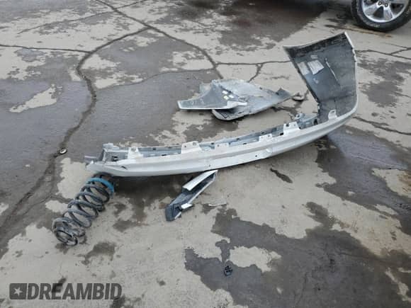 2020 Chevrolet Tahoe LT with VIN 1GNSKBKCXLR279650, listed as a Copart auction lot 78522203 with 107,250 mi miles and Salvage title. Bid and sale history available at DreamBid. Image 15.