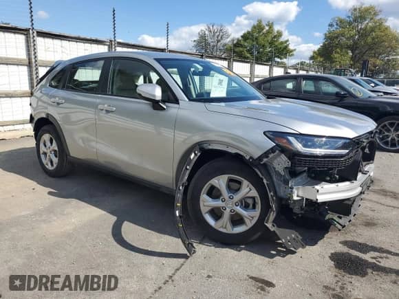 2025 Honda HR-V LX with VIN 3CZRZ2H35SM766131, listed as a Copart auction lot 85366885 with 11,202 mi miles and Clean title. Bid and sale history available at DreamBid. Image 4.