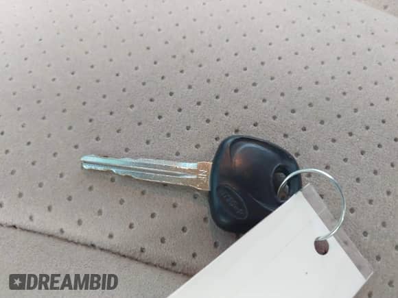 2007 Hyundai Entourage GLS с VIN KNDMC233876033538, выставлен на аукционе IAAI как лот 41424673 с пробегом 149 337 миль миль и . История ставок и продаж доступна на DreamBid. Изображение 11.