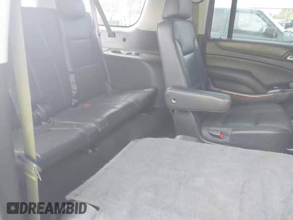 2016 Chevrolet Suburban LTZ с VIN 1GNSCJKC5GR212418, выставлен на аукционе IAAI как лот 41888486 с пробегом 178 501 миль миль и . История ставок и продаж доступна на DreamBid. Изображение 18.