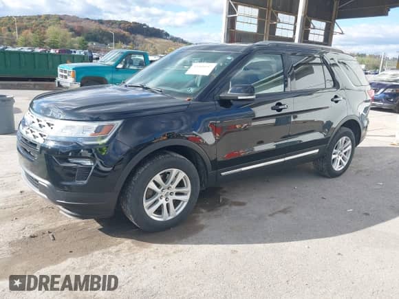 2018 Ford Explorer XLT with VIN 1FM5K8D86JGC80025, listed as a IAAI auction lot 43466697 with 93,264 mi miles and . Bid and sale history available at DreamBid. Image 2.