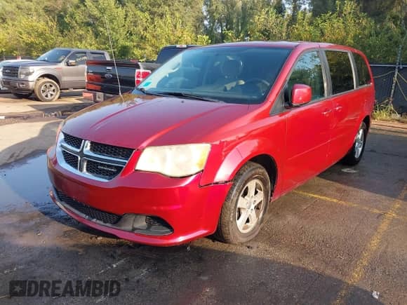 2011 Dodge Grand Caravan Mainstreet with VIN 2D4RN3DG4BR601733, listed as a IAAI auction lot 43148066 with 171,191 mi miles and . Bid and sale history available at DreamBid. Image 18.