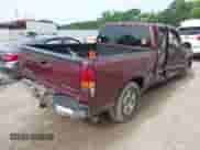 2002 Chevrolet Silverado 1500 LS with VIN 2GCEC19T221106229, listed as a IAAI auction lot 42352463 with 324,514 mi miles and . Bid and sale history available at DreamBid. Image 4.