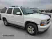 2005 Chevrolet Tahoe LT with VIN 1GNEC13T55R195659, listed as a Copart auction lot 89521685 with 301,332 mi miles and Clean title. Bid and sale history available at DreamBid. Image 4.