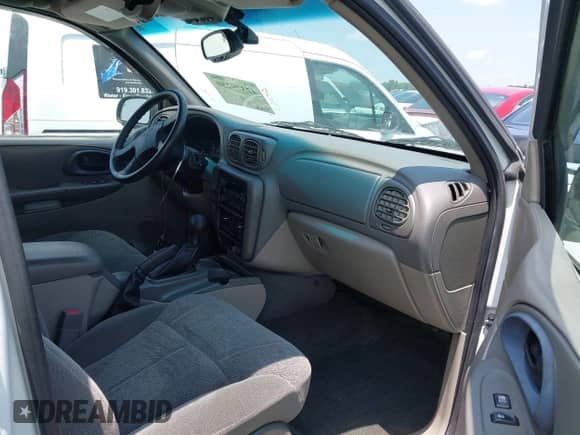 2002 Chevrolet TrailBlazer LS с VIN 1GNDS13S122297356, выставлен на аукционе IAAI как лот 42379250 с пробегом 143 491 миль миль и . История ставок и продаж доступна на DreamBid. Изображение 5.