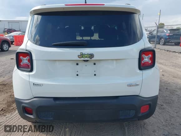 2017 Jeep Renegade Latitude с VIN ZACCJABB6HPE80971, выставлен на аукционе IAAI как лот 43391377 с пробегом 140 903 миль миль и . История ставок и продаж доступна на DreamBid. Изображение 16.
