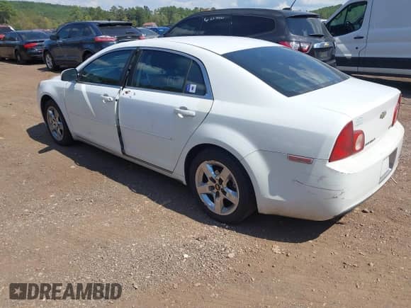 2010 Chevrolet Malibu 1LT с VIN 1G1ZC5E03AF132469, выставлен на аукционе IAAI как лот 43268375 с пробегом 433 085 миль миль и . История ставок и продаж доступна на DreamBid. Изображение 3.