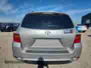 2008 Toyota Highlander z VIN JTEES41A082037477, wystawiony jako Copart lot #90124695 z przebiegiem 229 161 mil mil oraz Czysty tytuł • Clean title. Historia ofert i sprzedaży dostępna na DreamBid. Obrazek 6.