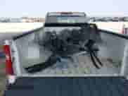 2021 Chevrolet Silverado 1500 Work Truck z VIN 3GCNWAEK8MG373549, wystawiony jako IAAI lot #41925862 z przebiegiem 94 789 mil mil oraz . Historia ofert i sprzedaży dostępna na DreamBid. Obrazek 8.