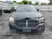 2005 Dodge Magnum SXT with VIN 2D4GZ48V85H576310, listed as a Copart auction lot 61059975 with 175,541 mi miles and Salvage title. Bid and sale history available at DreamBid. Image 5.