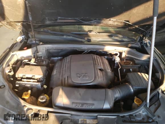 2017 Dodge Durango Citadel Anodized Platinum с VIN 1C4SDJET8HC906834, выставлен на аукционе Copart как лот 82145353 с пробегом 85 916 миль миль и . История ставок и продаж доступна на DreamBid. Изображение 12.