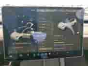 2021 Tesla Model Y Long Range z VIN 5YJYGDEE8MF140654, wystawiony jako Copart lot #70857745 z przebiegiem 60 344 mil mil oraz Czysty tytuł • Clean title. Historia ofert i sprzedaży dostępna na DreamBid. Obrazek 9.