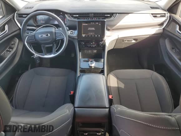 2023 Jeep Grand Cherokee Laredo с VIN 1C4RJHAG4PC535890, выставлен на аукционе Copart как лот 82653035 с пробегом 70 511 миль миль и Списание • Salvage title. История ставок и продаж доступна на DreamBid. Изображение 8.