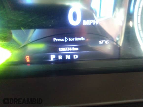 2015 Ram 1500 Laramie z VIN 1C6RR6NT5FS755037, wystawiony jako IAAI lot #41186422 z przebiegiem 128 774 mil mil oraz . Historia ofert i sprzedaży dostępna na DreamBid. Obrazek 16.