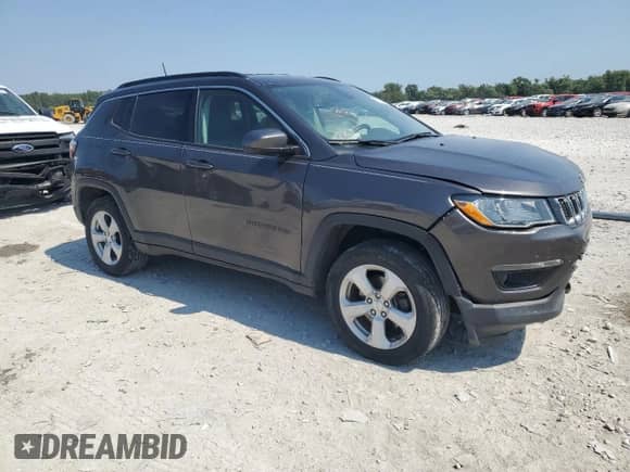 2021 Jeep Compass Latitude with VIN 3C4NJDBB2MT552035, listed as a Copart auction lot 69130975 with 105,058 mi miles and Salvage title. Bid and sale history available at DreamBid. Image 4.