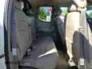 2001 Toyota Tundra Limited z VIN 5TBBT48191S126028, wystawiony jako Copart lot #80312915 z przebiegiem 230 773 mil mil oraz Czysty tytuł • Clean title. Historia ofert i sprzedaży dostępna na DreamBid. Obrazek 10.