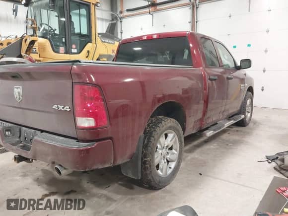 2019 Ram 1500 Express с VIN 1C6RR7FT9KS615197, выставлен на аукционе IAAI как лот 41274895 с пробегом 106 055 миль миль и . История ставок и продаж доступна на DreamBid. Изображение 4.