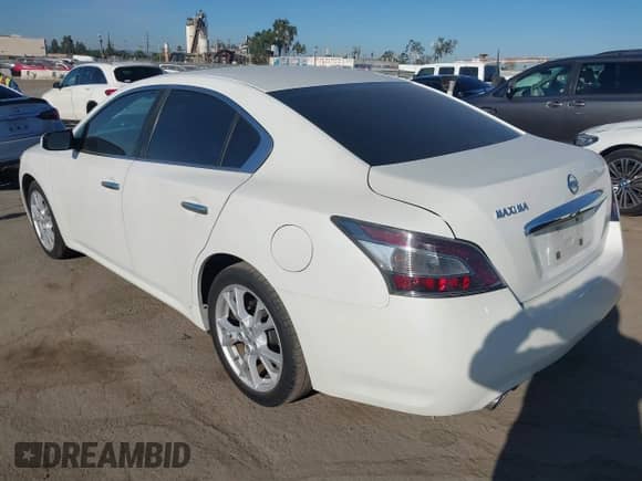2014 Nissan Maxima SV z VIN 1N4AA5APXEC905450, wystawiony jako IAAI lot #42692323 z przebiegiem 187 955 mil mil oraz . Historia ofert i sprzedaży dostępna na DreamBid. Obrazek 3.