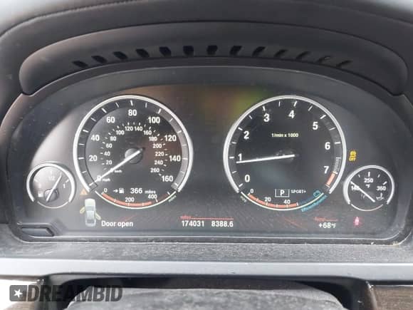 2012 BMW 7 Series 740Li with VIN WBAKB4C54CC575378, listed as a IAAI auction lot 42753397 with 174,031 mi miles and . Bid and sale history available at DreamBid. Image 7.