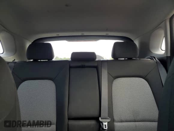 2021 Hyundai Kona SE с VIN KM8K1CAA1MU640159, выставлен на аукционе Copart как лот 67375025 с пробегом 118 959 миль миль и Списание • Salvage title. История ставок и продаж доступна на DreamBid. Изображение 10.