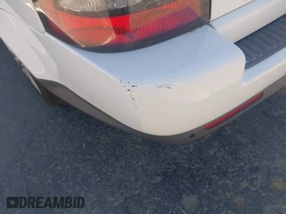 2011 Land Rover Range Rover Sport HSE Lux with VIN SALSK2D44BA269801, listed as a IAAI auction lot 41943444 with 104,927 mi miles and . Bid and sale history available at DreamBid. Image 6.