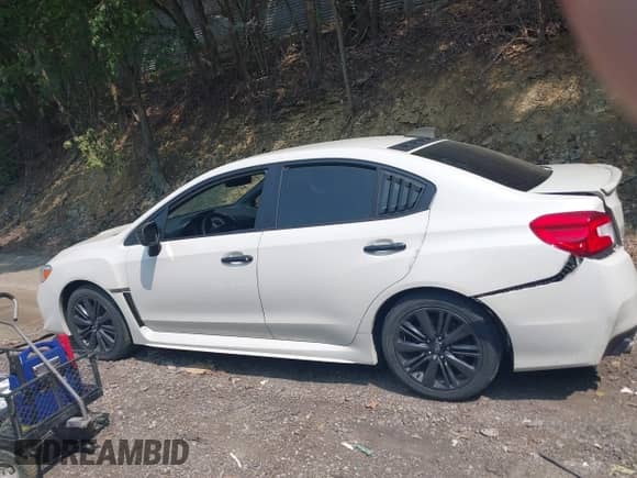2017 Subaru WRX z VIN JF1VA1B62H9826999, wystawiony jako IAAI lot #42376573 z przebiegiem 79 419 mil mil oraz . Historia ofert i sprzedaży dostępna na DreamBid. Obrazek 14.