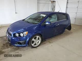 2013 Chevrolet Sonic LTZ с VIN 1G1JE6SB8D4223594, выставлен на аукционе Copart как лот 55657765 с пробегом 180 407 миль миль и Списание • Salvage title. История ставок и продаж доступна на DreamBid. Изображение 1.