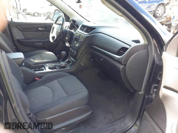 2016 Chevrolet Traverse LT with VIN 1GNKVHKD7GJ255913, listed as a IAAI auction lot 43038497 with 172,268 mi miles and . Bid and sale history available at DreamBid. Image 5.