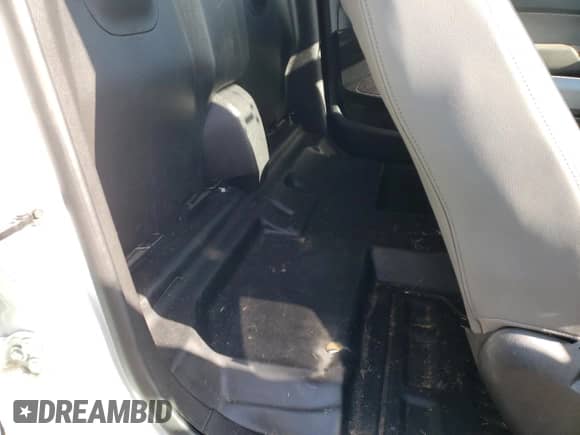 2022 Chevrolet Colorado 4WD Work Truck z VIN 1GCHTBEA9N1188283, wystawiony jako Copart lot #41379415 z przebiegiem 77 671 mil mil oraz Szkoda całkowita • Salvage title. Historia ofert i sprzedaży dostępna na DreamBid. Obrazek 10.