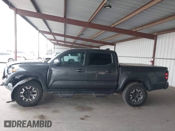 2020 Toyota Tacoma TRD Off Road с VIN 3TMCZ5AN0LM362664, выставлен на аукционе IAAI как лот 43409343 с пробегом 60 685 миль миль и . История ставок и продаж доступна на DreamBid. Изображение 14.