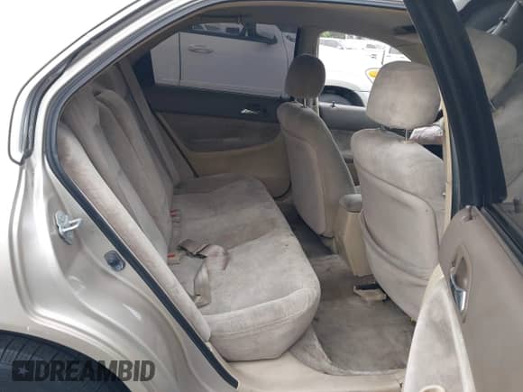 1995 Honda Accord LX с VIN 1HGCD5638SA040129, выставлен на аукционе IAAI как лот 43094999 с пробегом 148 340 миль миль и . История ставок и продаж доступна на DreamBid. Изображение 8.