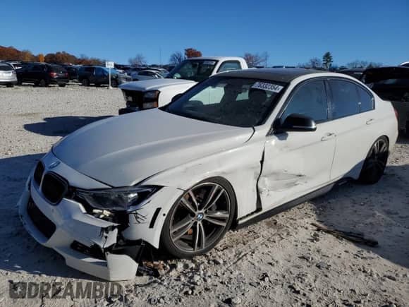 2015 BMW 3 Series 335i xDrive with VIN WBA3B9C58FP982781, listed as a Copart auction lot 76332354 with 65,061 mi miles and Clean title. Bid and sale history available at DreamBid. Image 1.