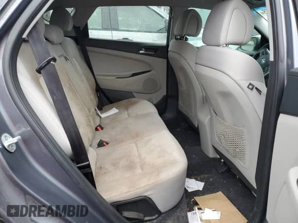 2017 Hyundai Tucson SE z VIN KM8J23A45HU538887, wystawiony jako Copart lot #84935165 z przebiegiem 161 709 mil mil oraz Czysty tytuł • Clean title. Historia ofert i sprzedaży dostępna na DreamBid. Obrazek 11.