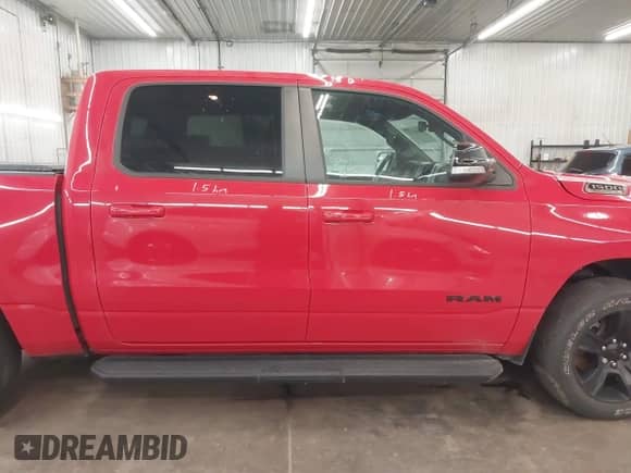 2022 Ram 1500 Big Horn с VIN 1C6SRFFT7NN254888, выставлен на аукционе IAAI как лот 42952271 с пробегом 28 430 миль миль и . История ставок и продаж доступна на DreamBid. Изображение 14.