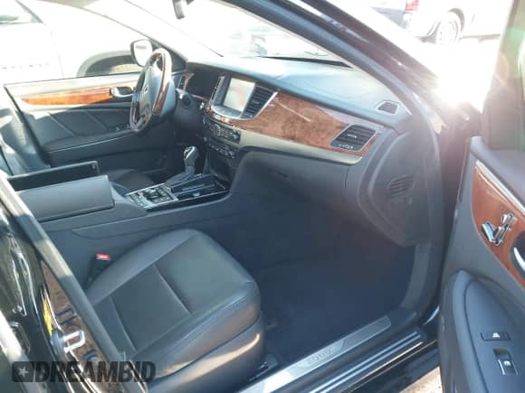 2014 Hyundai Equus Signature с VIN KMHGH4JH5EU076618, выставлен на аукционе IAAI как лот 41282366 с пробегом 83 520 миль миль и . История ставок и продаж доступна на DreamBid. Изображение 5.