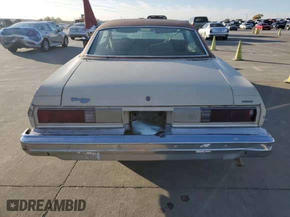 1975 Chevrolet Malibu с VIN 1D37H5R515131, выставлен на аукционе Copart как лот 83955314 с пробегом 82 393 миль миль и Чистый • Clean title. История ставок и продаж доступна на DreamBid. Изображение 6.