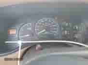 2000 Chevrolet Suburban LT z VIN 3GNFK16T3YG122555, wystawiony jako Copart lot #76624964 z przebiegiem 193 236 mil mil oraz Nie do naprawy • Non repairable. Historia ofert i sprzedaży dostępna na DreamBid. Obrazek 9.