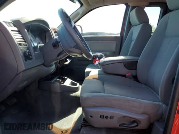 2005 Dodge Dakota SLT with VIN 1D7HW42N75S200120, listed as a Copart auction lot 56923005 with 73,489 mi miles and Salvage title. Bid and sale history available at DreamBid. Image 7.